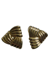 Golden Woven Triangles